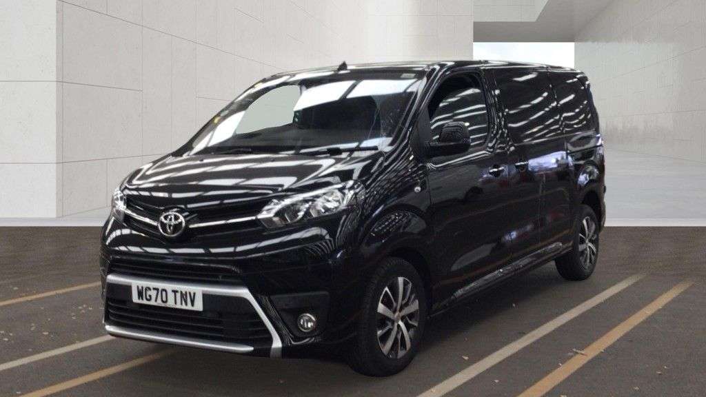 A 2021 TOYOTA PROACE Black 2.0D Design MWB Van, 33,800 miles, Euro 6, 6-Speed manual, Sat nav, A A 2021 TOYOTA PROACE Black 2.0D Design MWB Van, 33,800 miles, Euro 6, 6-Speed manual, Sat nav, A