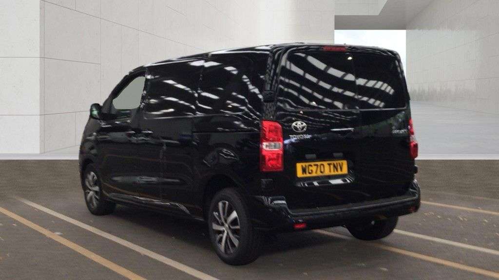 A 2021 TOYOTA PROACE Black 2.0D Design MWB Van, 33,800 miles, Euro 6, 6-Speed manual, Sat nav, A A 2021 TOYOTA PROACE Black 2.0D Design MWB Van, 33,800 miles, Euro 6, 6-Speed manual, Sat nav, A