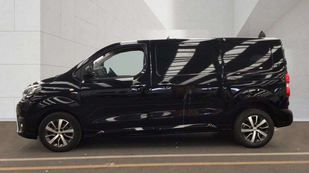 2021 TOYOTA PROACE 2021 TOYOTA PROACE