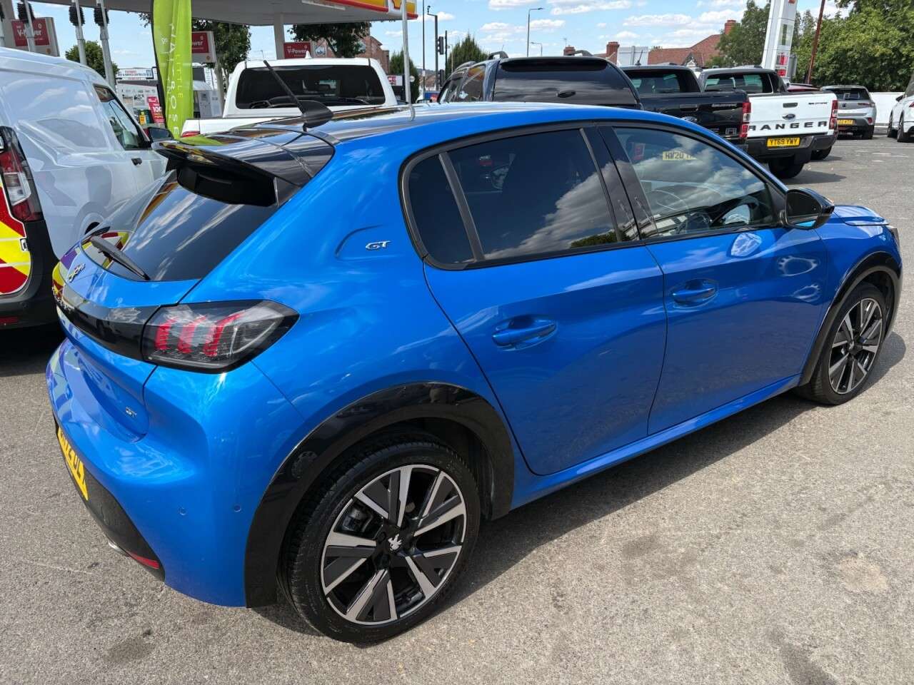 2022 PEUGEOT 208 2022 PEUGEOT 208