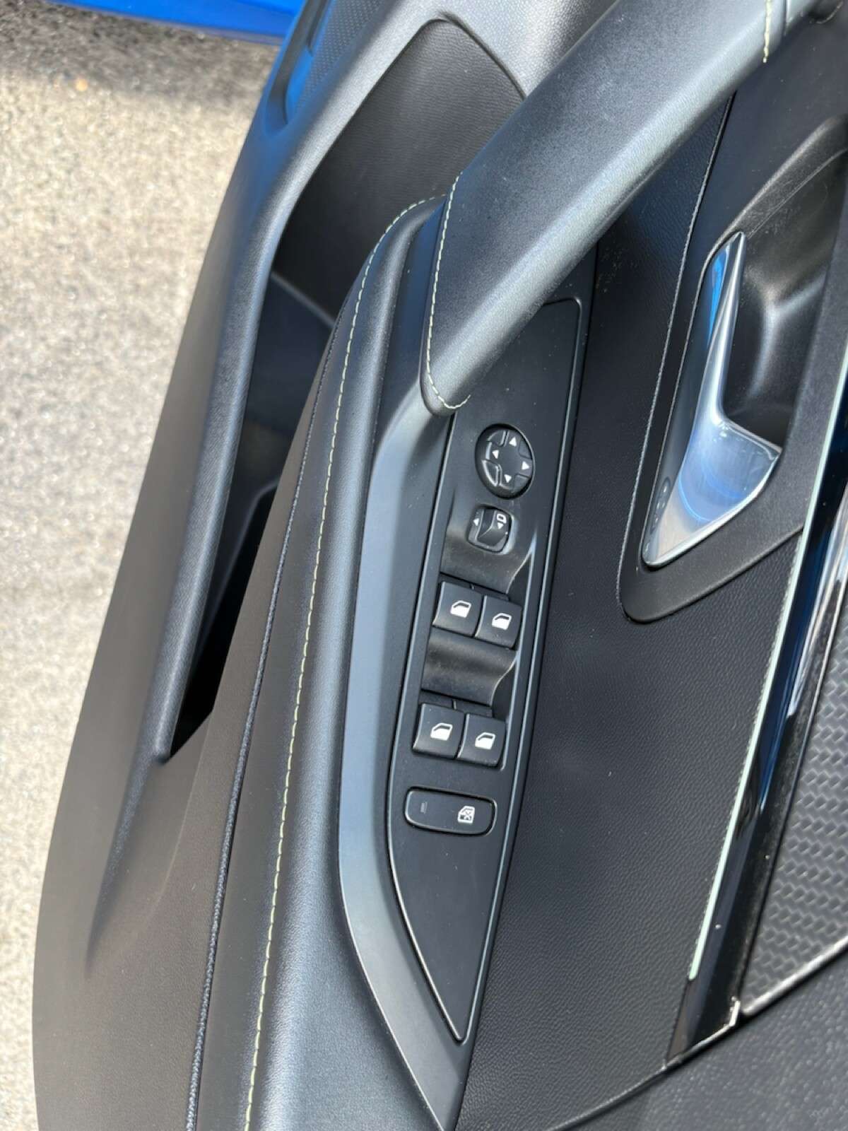 2022 PEUGEOT 208 2022 PEUGEOT 208