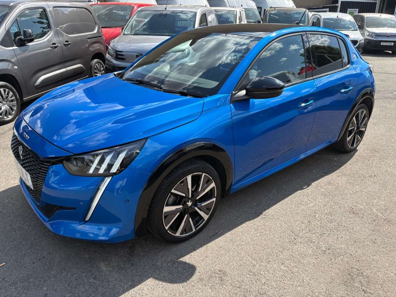 2022 PEUGEOT 208 2022 PEUGEOT 208