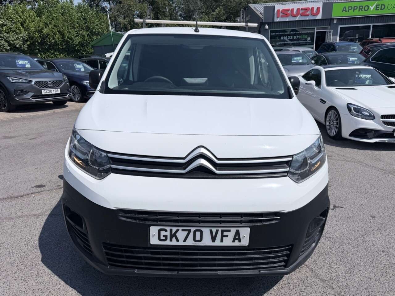 A 2021 CITROEN BERLINGO White 1.5 BlueHDi 1000 Enterprise M SWB Van, 82,000 miles, Euro 6, 6-Speed A 2021 CITROEN BERLINGO White 1.5 BlueHDi 1000 Enterprise M SWB Van, 82,000 miles, Euro 6, 6-Speed