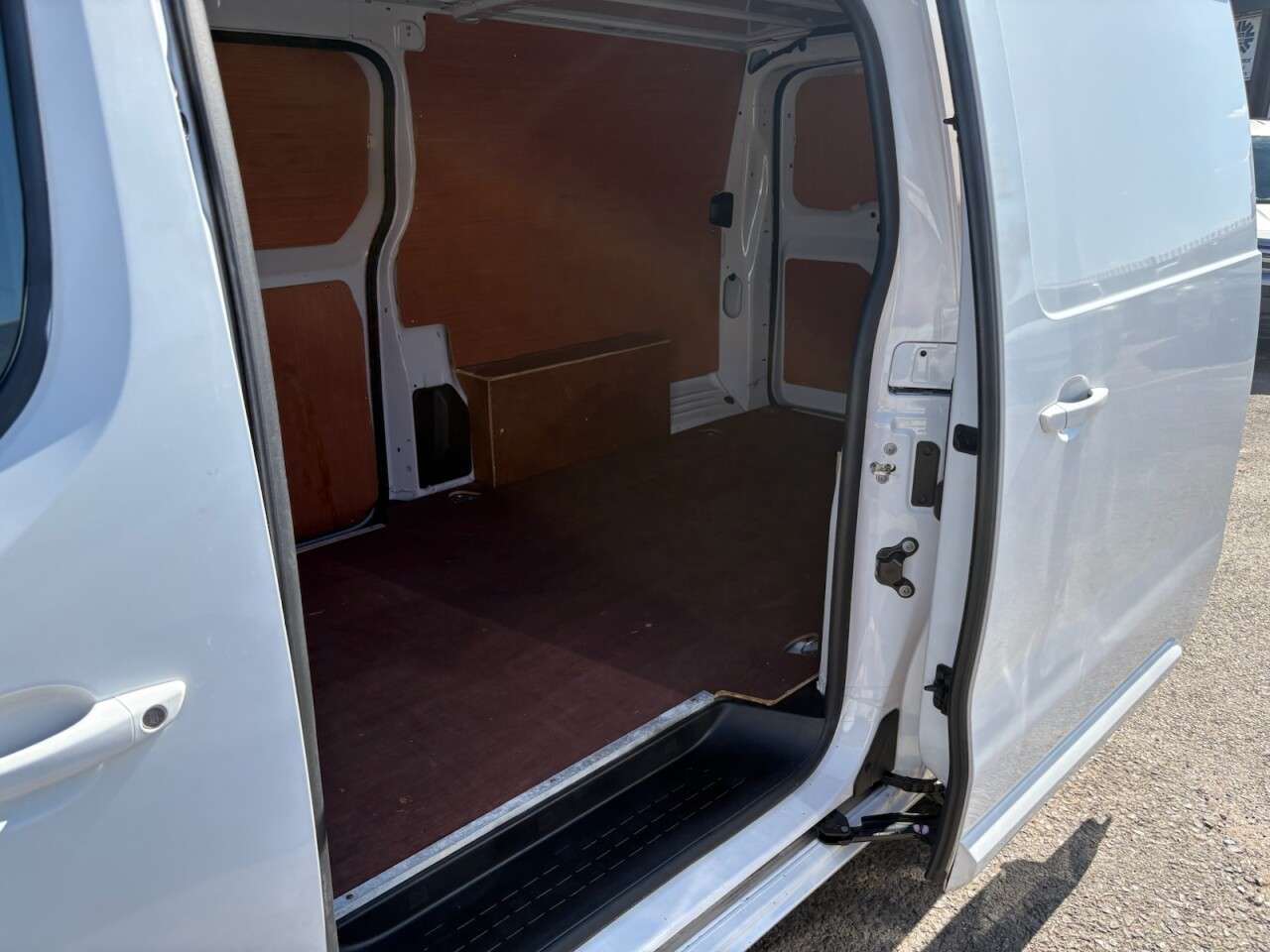 2023 PEUGEOT E-EXPERT 2023 PEUGEOT E-EXPERT