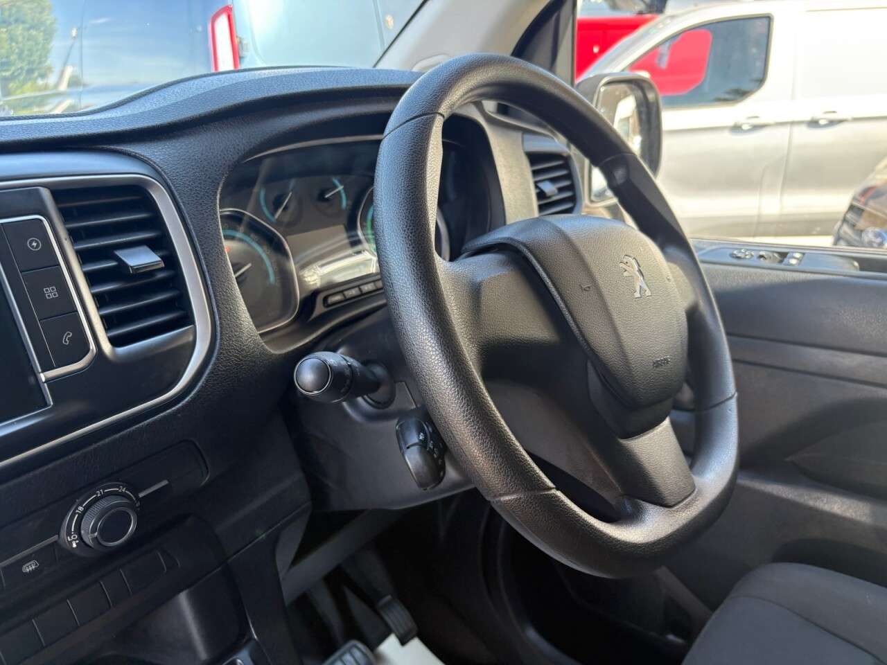 2023 PEUGEOT E-EXPERT 2023 PEUGEOT E-EXPERT