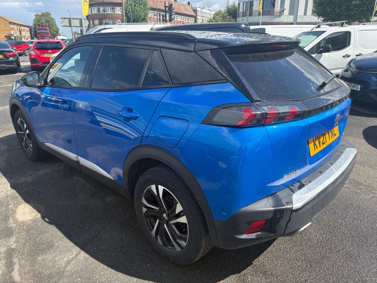 2021 PEUGEOT 2008 2021 PEUGEOT 2008