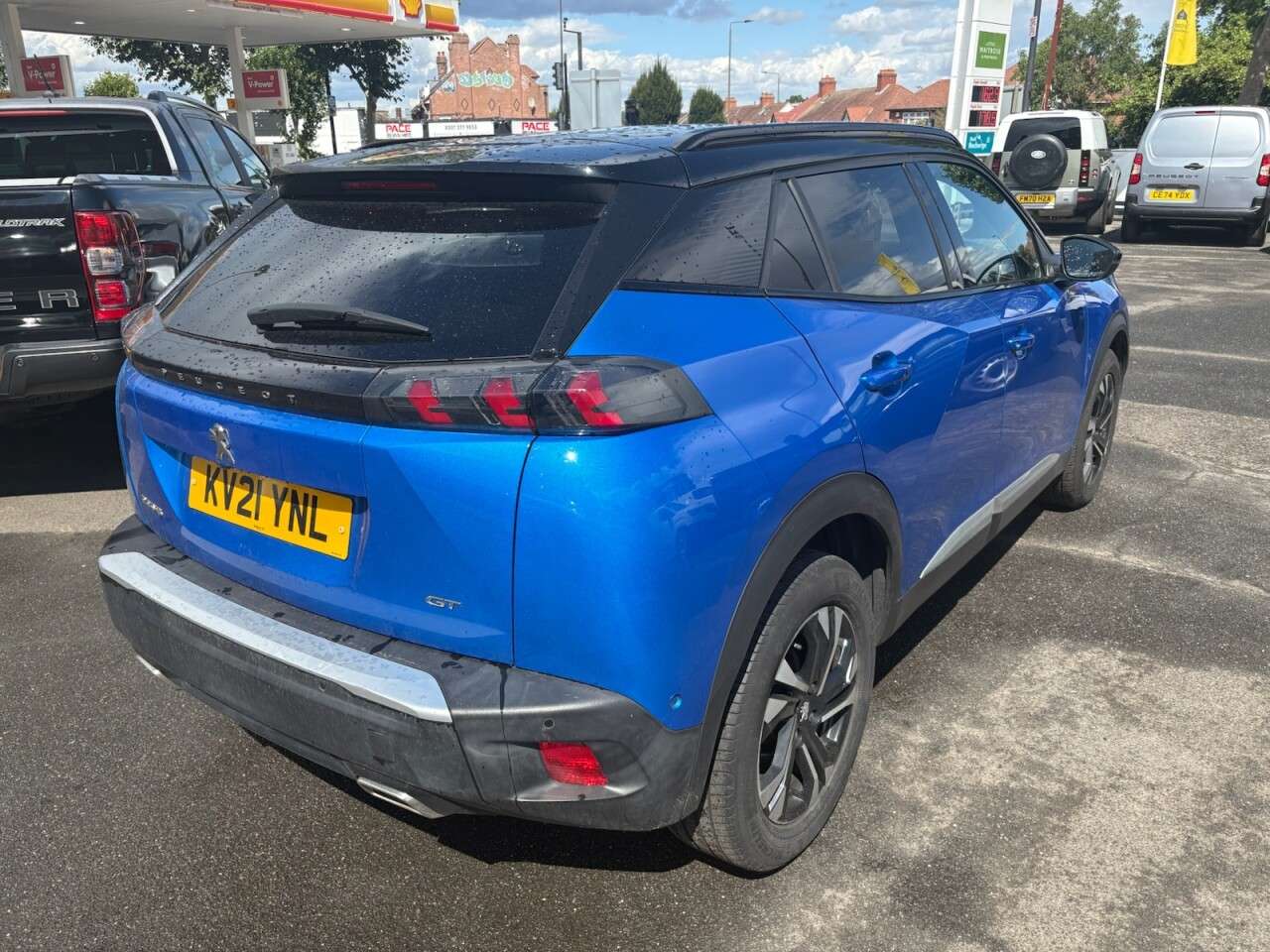 2021 PEUGEOT 2008 2021 PEUGEOT 2008