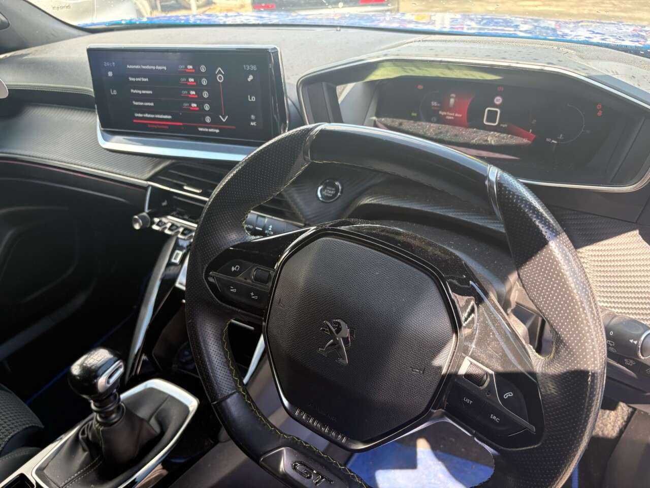 2021 PEUGEOT 2008 2021 PEUGEOT 2008
