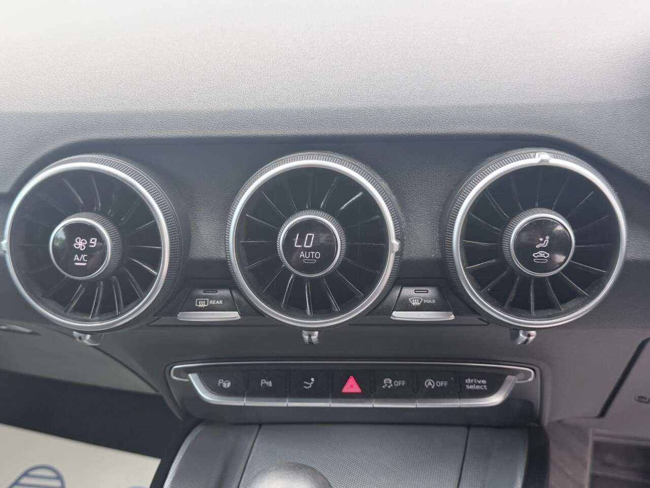 2015 AUDI TT 2015 AUDI TT