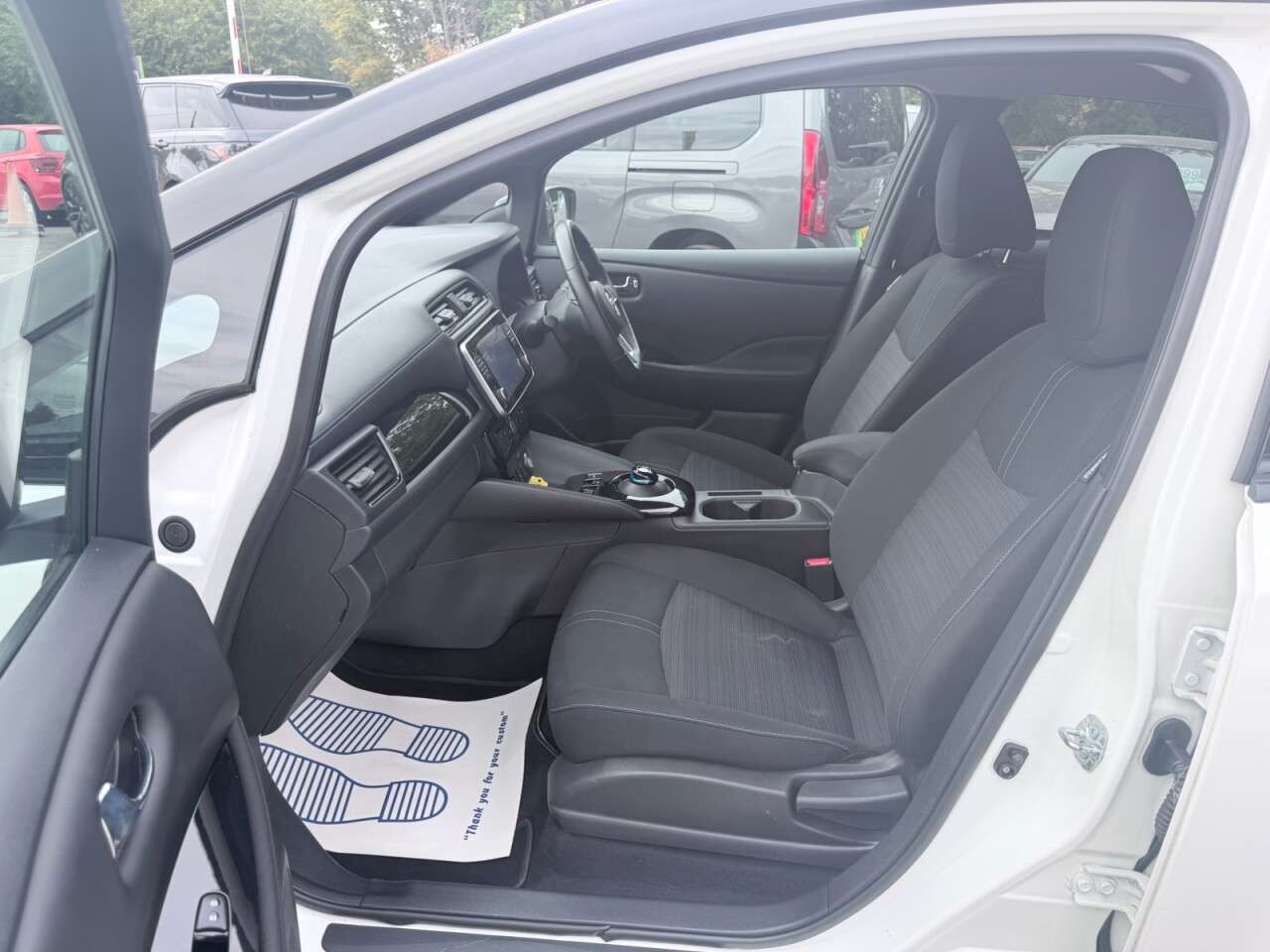 2022 NISSAN LEAF 2022 NISSAN LEAF