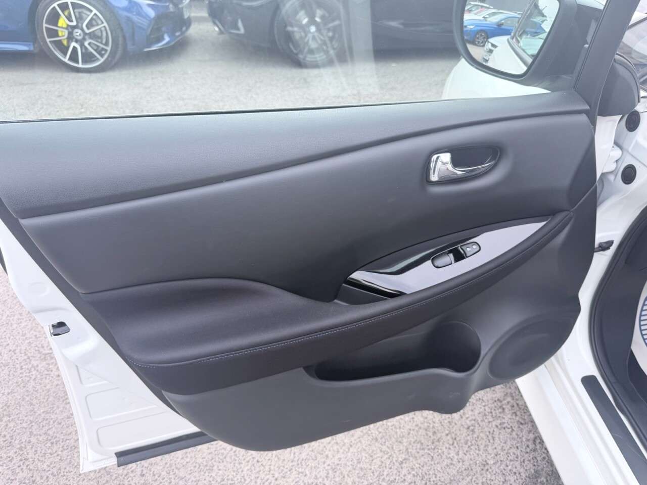 2022 NISSAN LEAF 2022 NISSAN LEAF