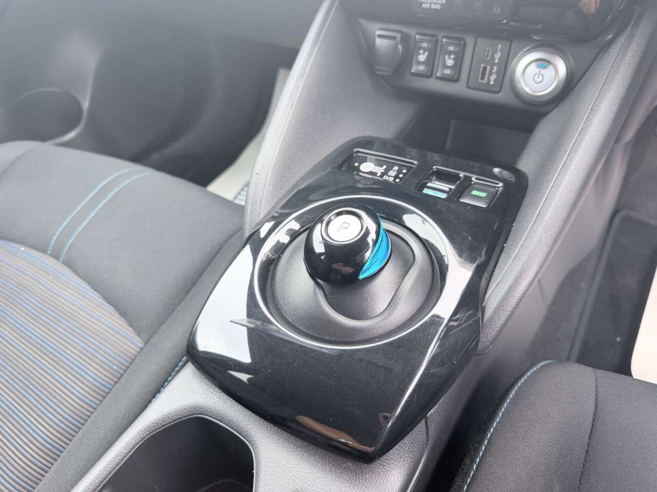 2022 NISSAN LEAF 2022 NISSAN LEAF