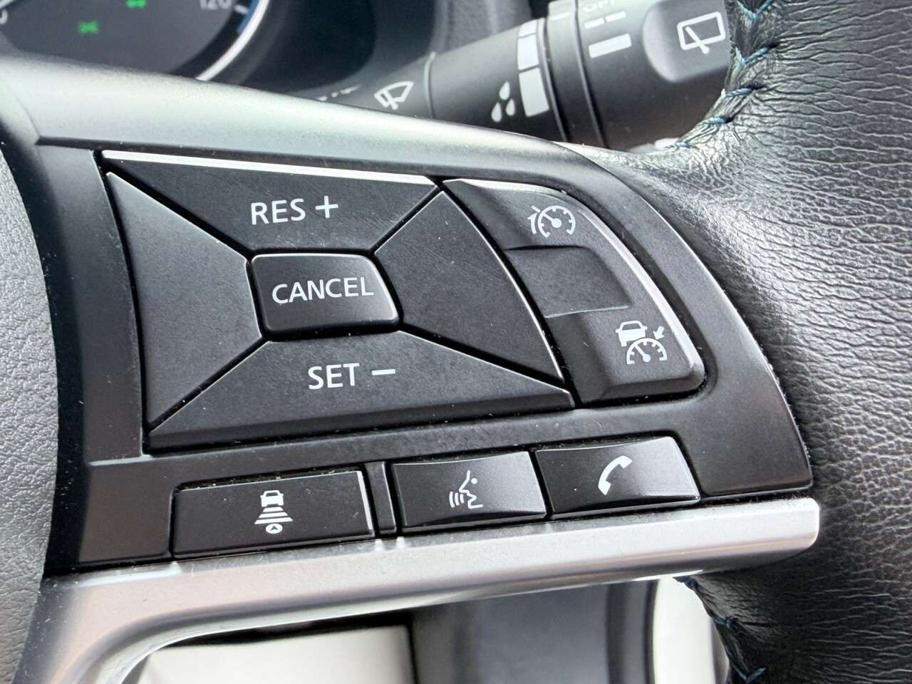 2022 NISSAN LEAF 2022 NISSAN LEAF