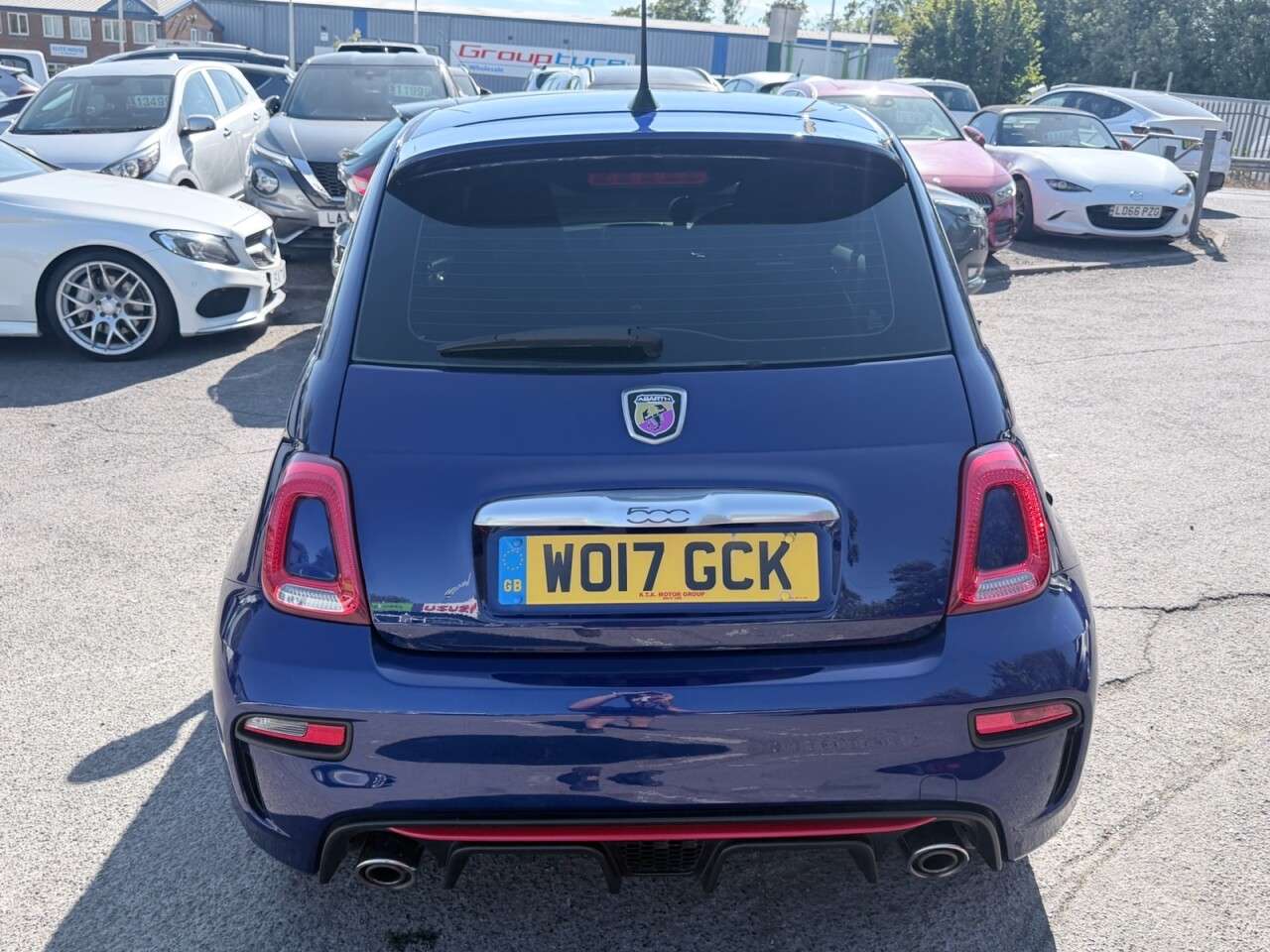 2017 ABARTH 595 2017 ABARTH 595
