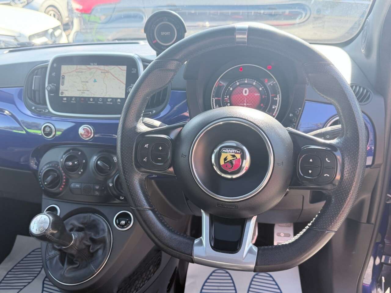 2017 ABARTH 595 2017 ABARTH 595