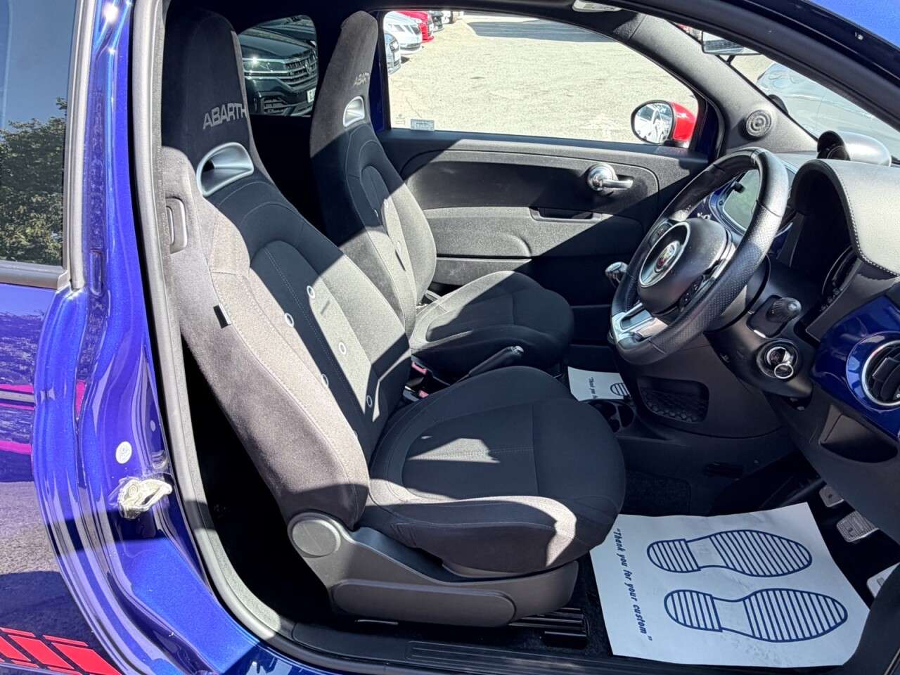 2017 ABARTH 595 2017 ABARTH 595