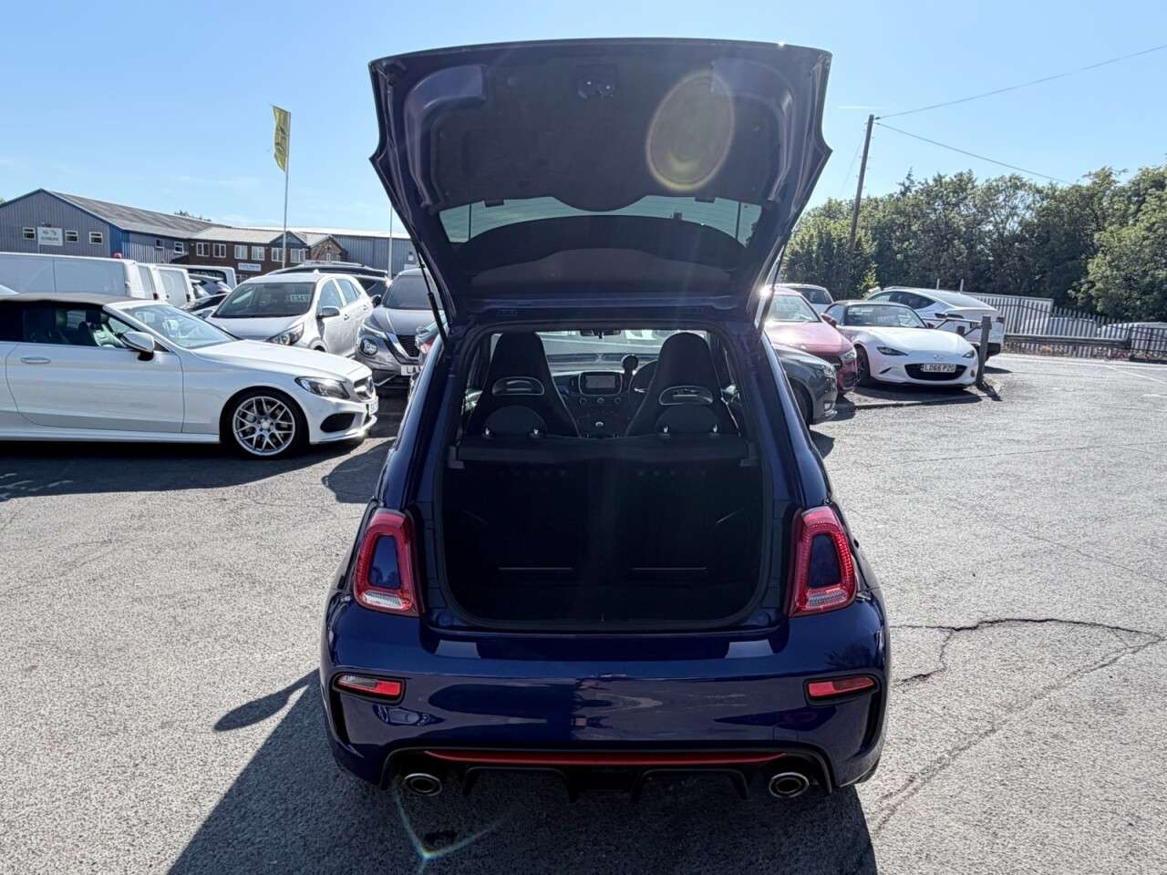 2017 ABARTH 595 2017 ABARTH 595