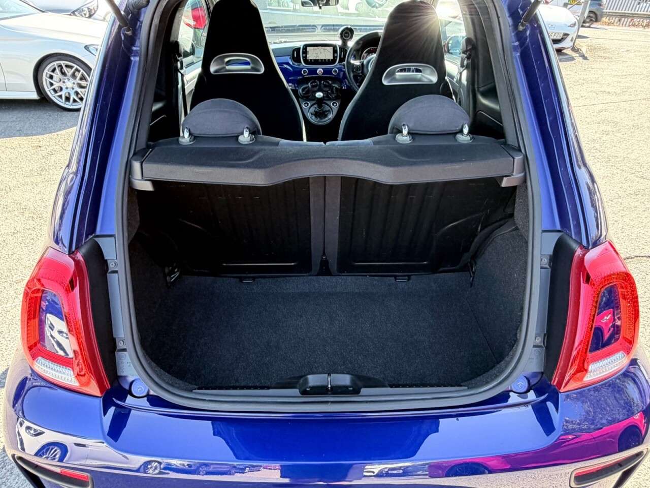 2017 ABARTH 595 2017 ABARTH 595