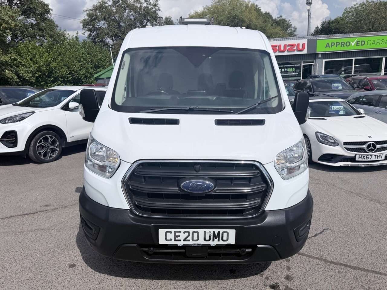 A 2020 FORD TRANSIT White 2.0 350 EcoBlue Trend L3 H2 Van, 45,506 miles, Euro 6, 6-Speed manual A 2020 FORD TRANSIT White 2.0 350 EcoBlue Trend L3 H2 Van, 45,506 miles, Euro 6, 6-Speed manual