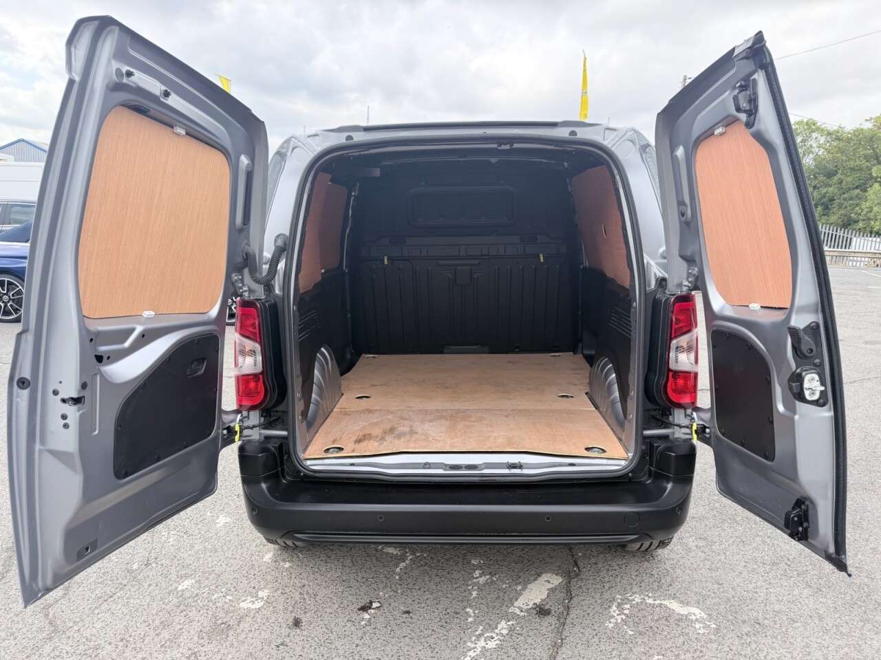 2023 VAUXHALL COMBO 2023 VAUXHALL COMBO