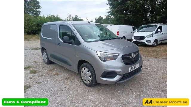 A 2019 VAUXHALL COMBO Grey 1.5 Turbo D 2000 Sportive Van, 50,130 miles, Euro 6, 5-Speed manual, A A 2019 VAUXHALL COMBO Grey 1.5 Turbo D 2000 Sportive Van, 50,130 miles, Euro 6, 5-Speed manual, A