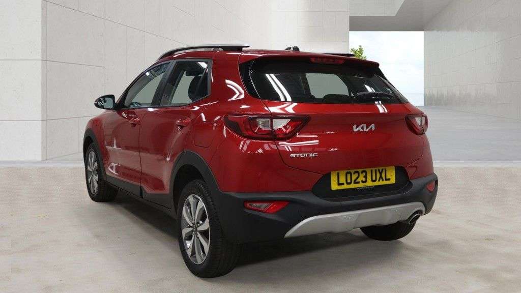 A 2023 KIA STONIC Red 1.0 T-GDi 2 SUV, 23,200 miles, Euro 6, Automatic, CarPlay/Android Auto, A 2023 KIA STONIC Red 1.0 T-GDi 2 SUV, 23,200 miles, Euro 6, Automatic, CarPlay/Android Auto,