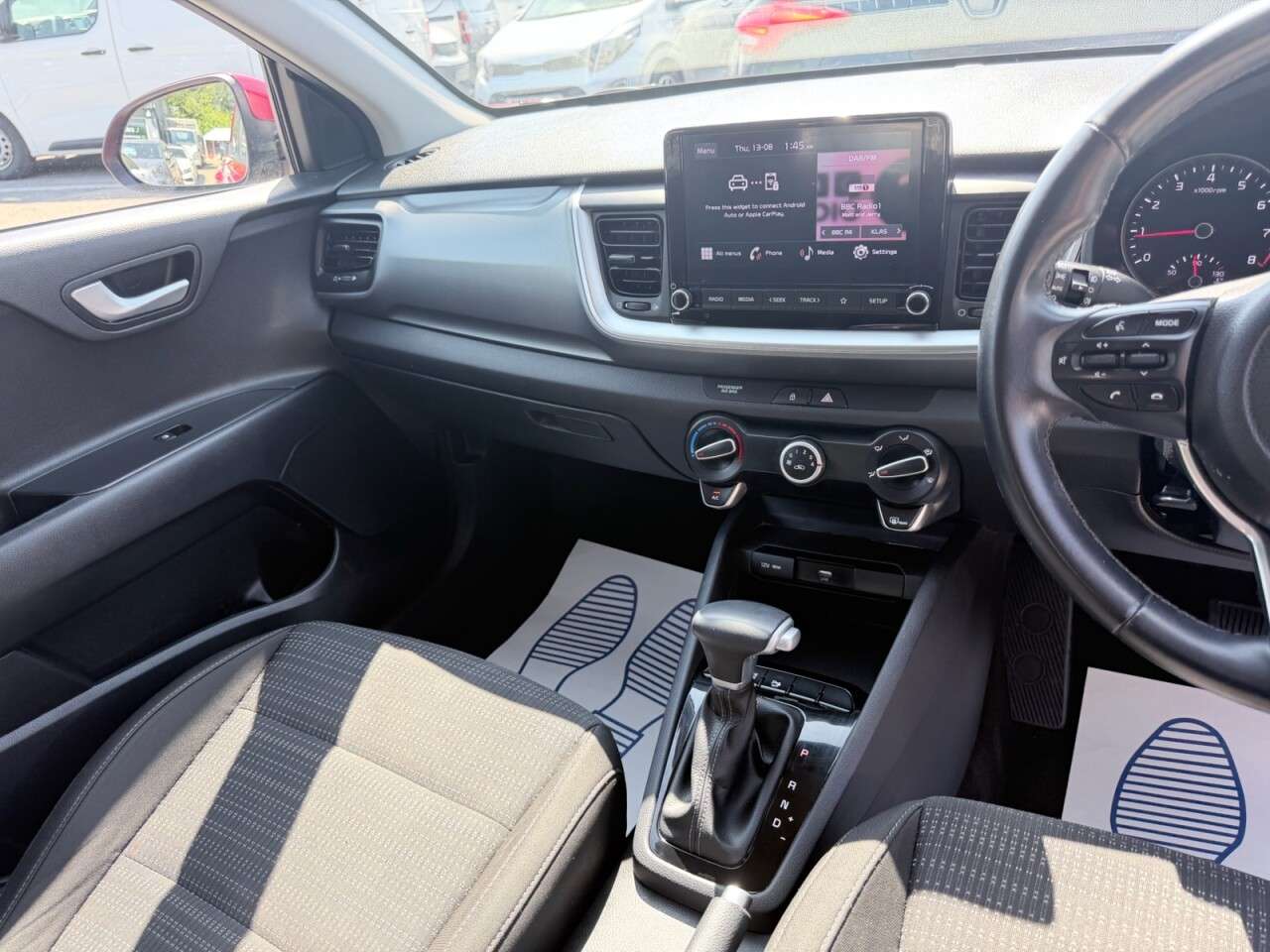 2023 KIA STONIC 2023 KIA STONIC