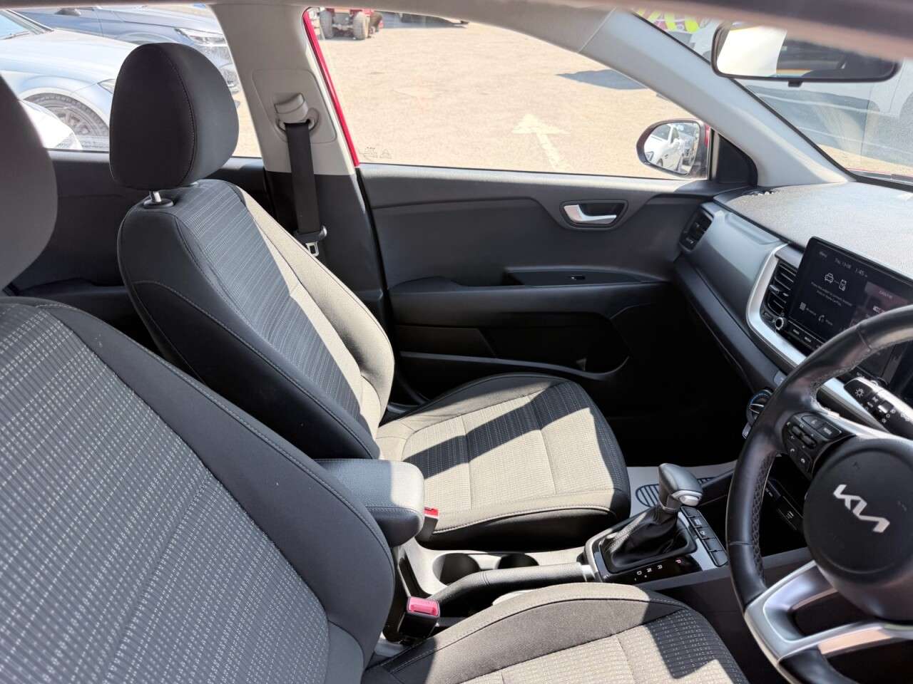 2023 KIA STONIC 2023 KIA STONIC