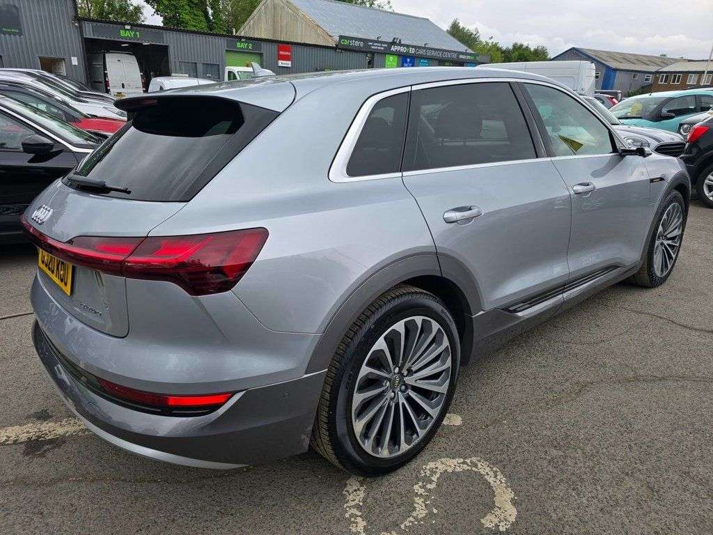 2020 AUDI E-TRON 2020 AUDI E-TRON