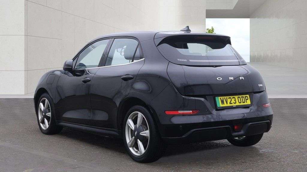 A 2023 GWM FUNKY CAT Black 48kWh First Edition EV, 14,075 miles, Automatic, 18in alloys, 360° Ca A 2023 GWM FUNKY CAT Black 48kWh First Edition EV, 14,075 miles, Automatic, 18in alloys, 360° Ca