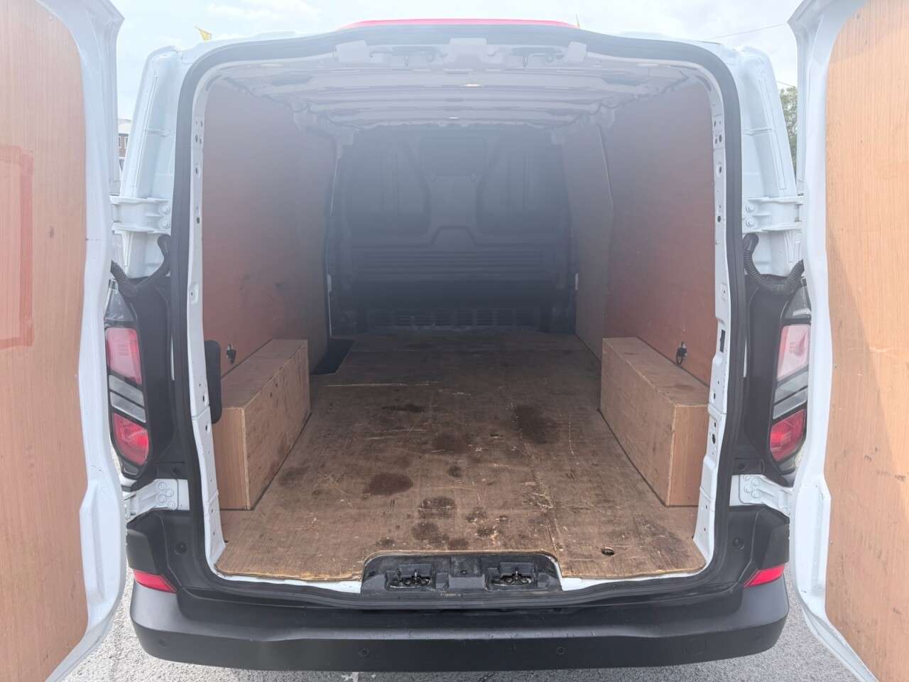 2024 FORD TRANSIT CUSTOM 2024 FORD TRANSIT CUSTOM