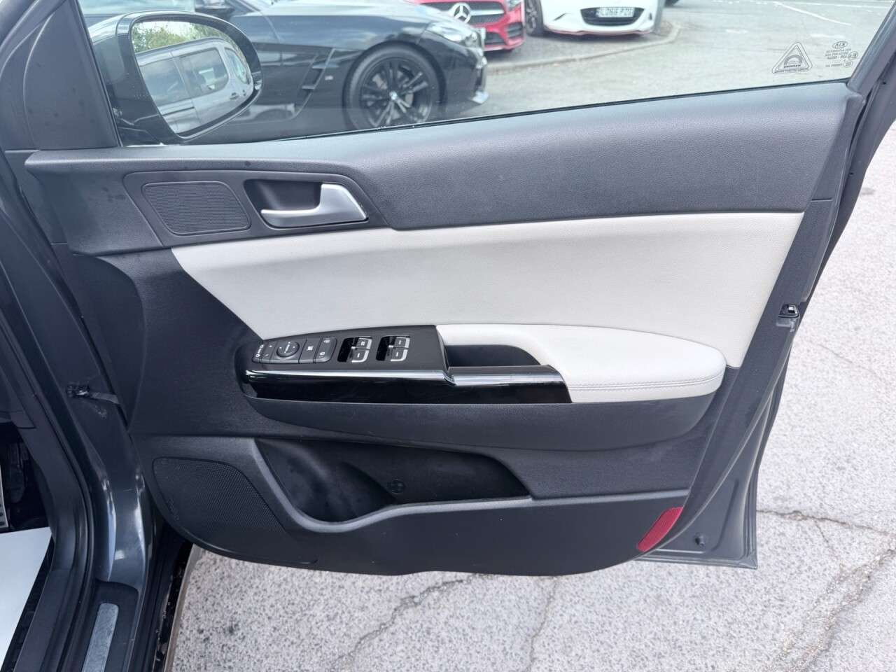 2021 KIA SPORTAGE 2021 KIA SPORTAGE