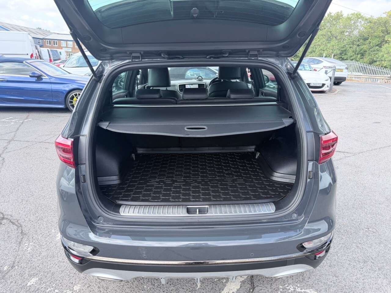 2021 KIA SPORTAGE 2021 KIA SPORTAGE