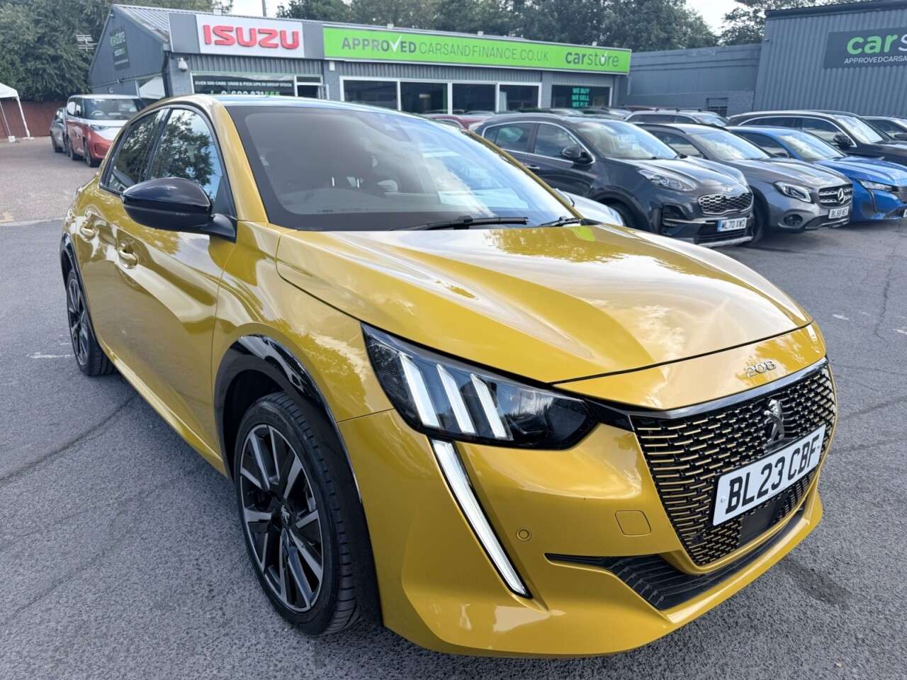 A 2023 PEUGEOT E-208 Yellow 50kWh GT EV, 10,250 miles, Automatic, Half leather, Rear camera, Sat A 2023 PEUGEOT E-208 Yellow 50kWh GT EV, 10,250 miles, Automatic, Half leather, Rear camera, Sat
