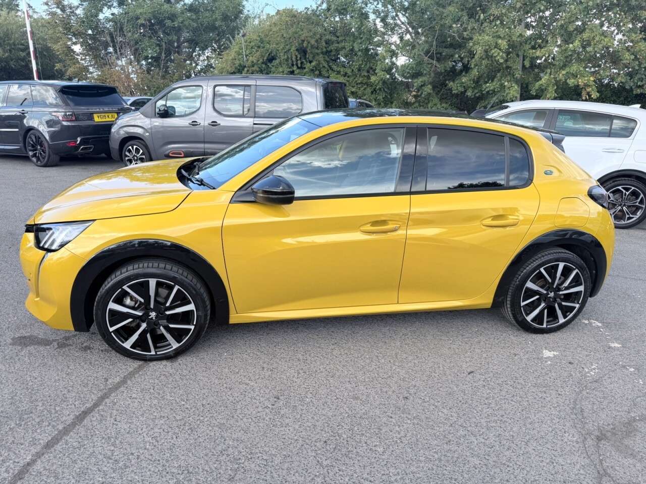 2023 PEUGEOT E-208 2023 PEUGEOT E-208