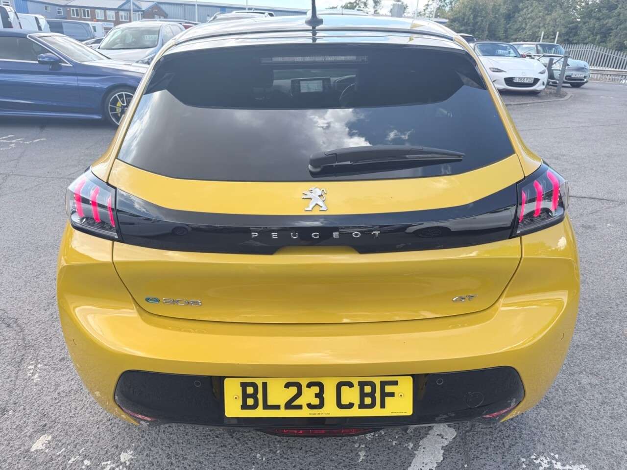 2023 PEUGEOT E-208 2023 PEUGEOT E-208