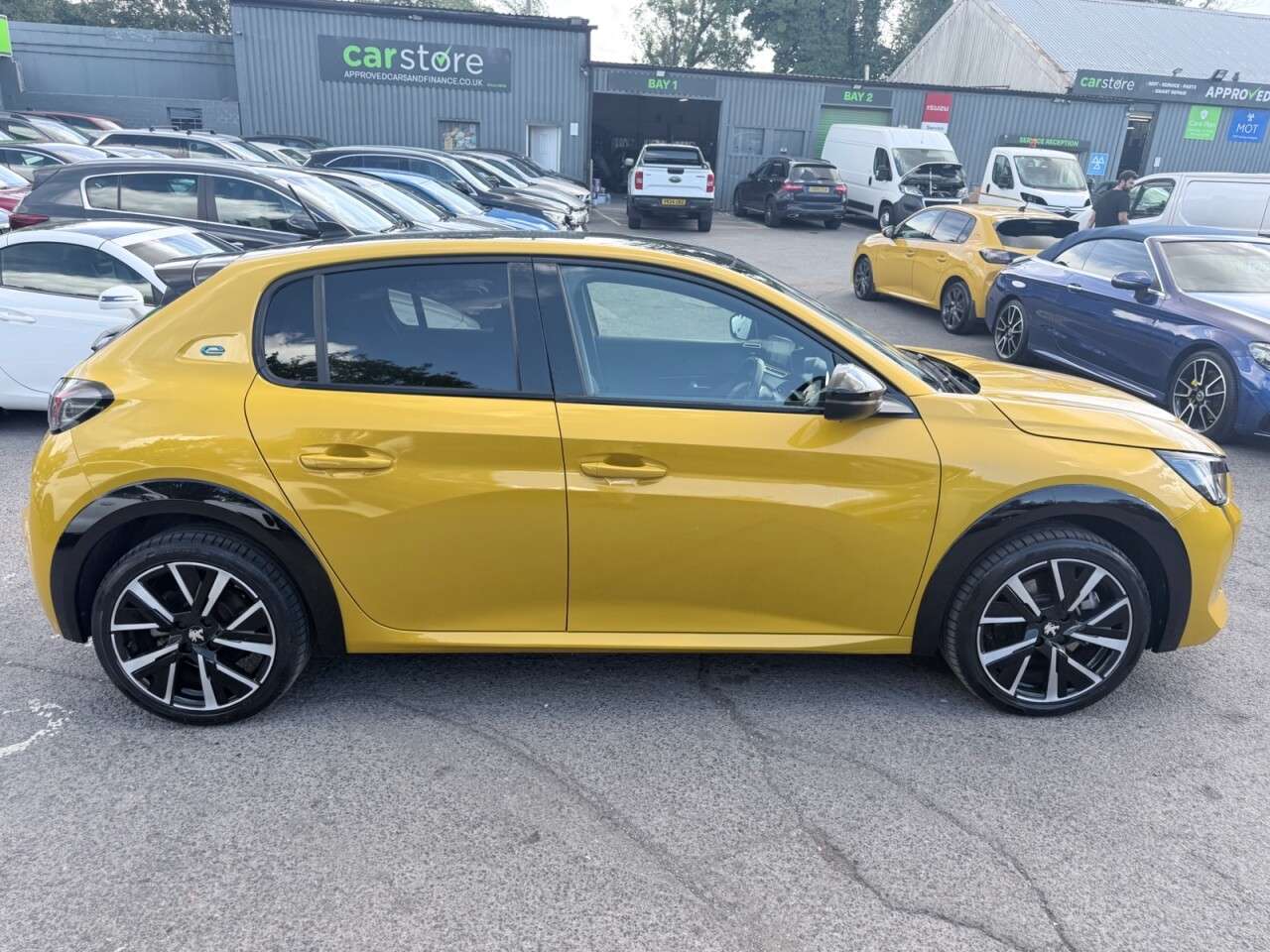 2023 PEUGEOT E-208 2023 PEUGEOT E-208