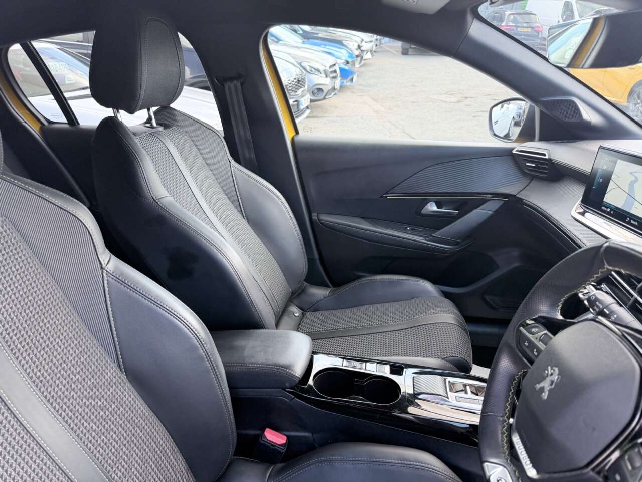 2023 PEUGEOT E-208 2023 PEUGEOT E-208