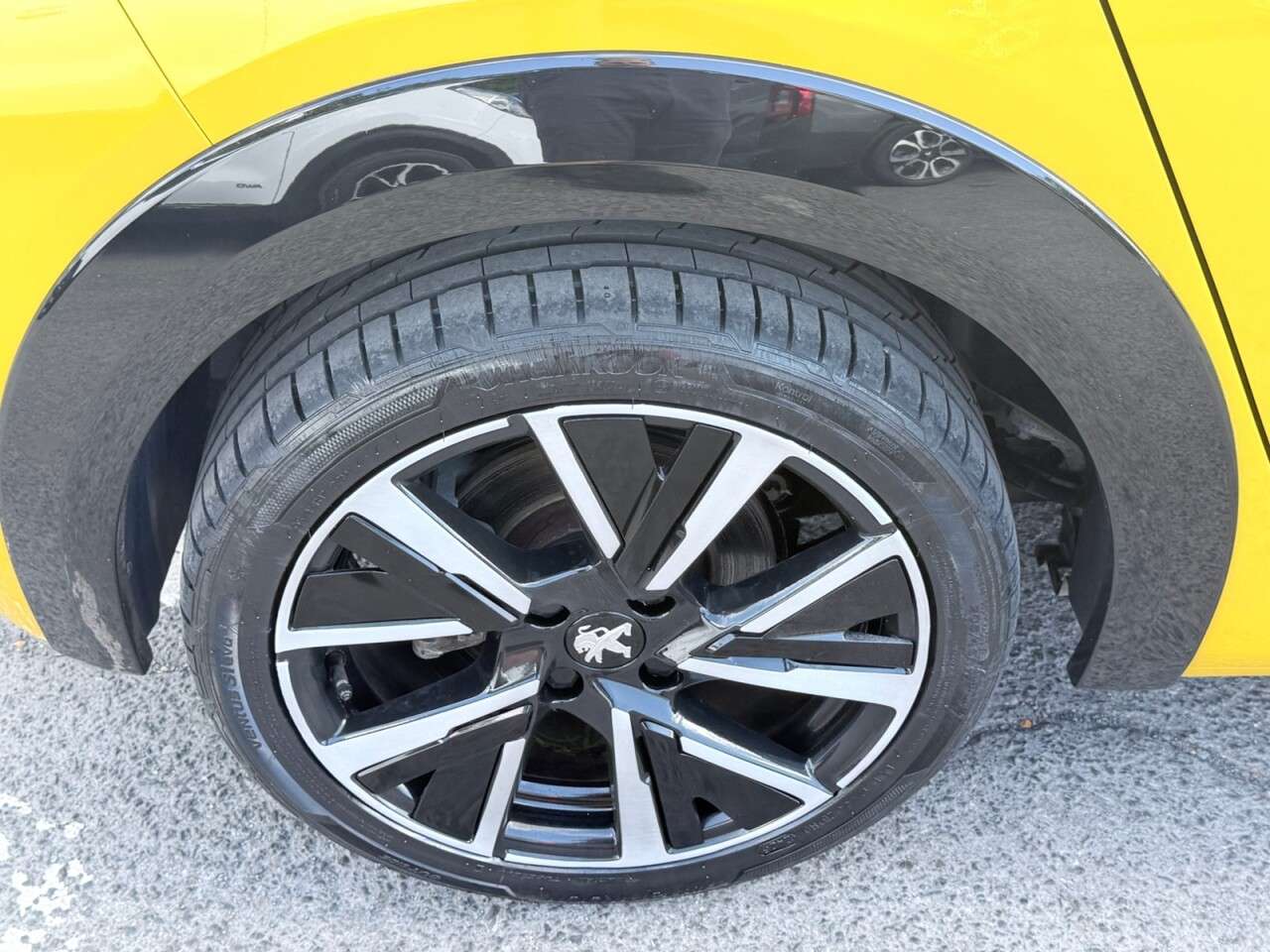 2023 PEUGEOT E-208 2023 PEUGEOT E-208
