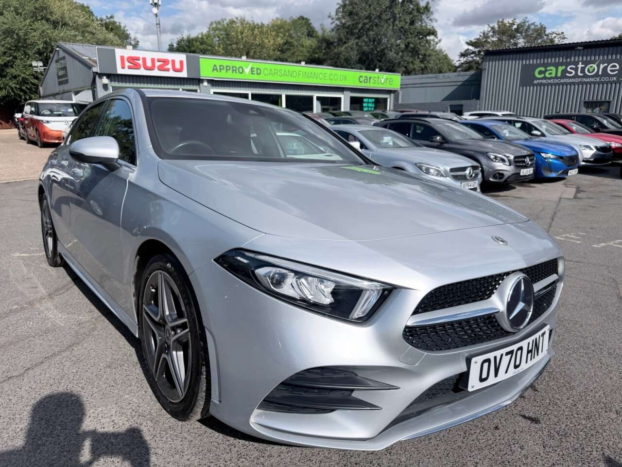 A 2020 MERCEDES-BENZ A CLASS 1.3 A180 AMG Line Hatchback 5dr Petrol 7G-DCT Euro 6 (s/s) (136 ps) A 2020 MERCEDES-BENZ A CLASS 1.3 A180 AMG Line Hatchback 5dr Petrol 7G-DCT Euro 6 (s/s) (136 ps)