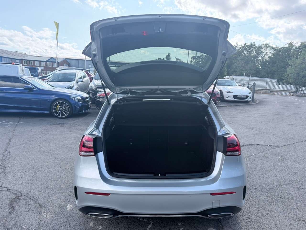 2020 MERCEDES-BENZ A CLASS 2020 MERCEDES-BENZ A CLASS
