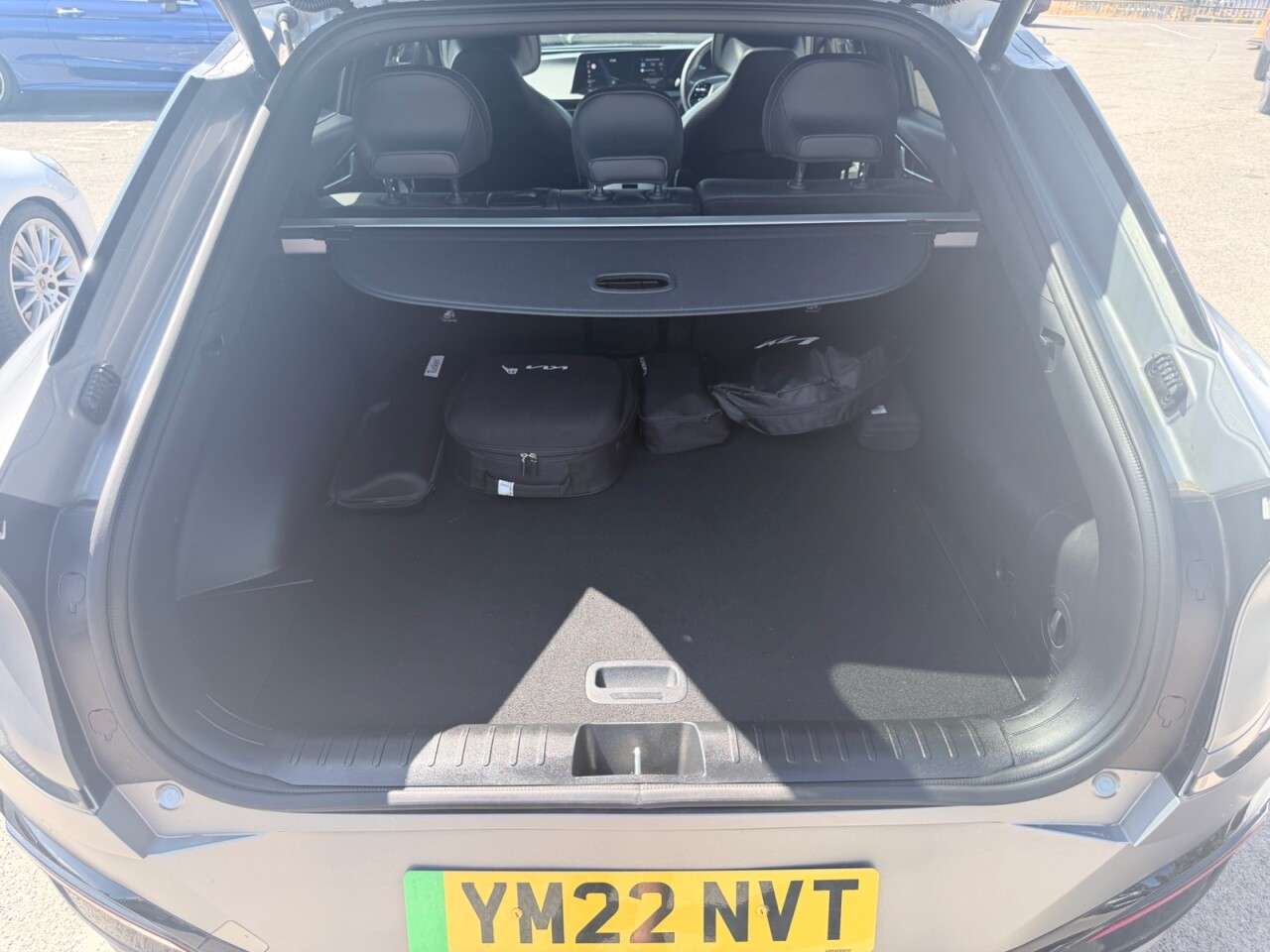 2022 KIA EV6 2022 KIA EV6