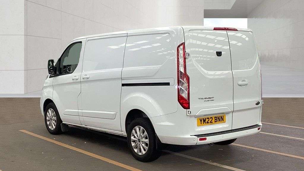 A 2022 FORD TRANSIT CUSTOM White 2.0 280 EcoBlue Limited L1 H1 Van, 51,046 miles, Euro 6, 6-Speed manu A 2022 FORD TRANSIT CUSTOM White 2.0 280 EcoBlue Limited L1 H1 Van, 51,046 miles, Euro 6, 6-Speed manu