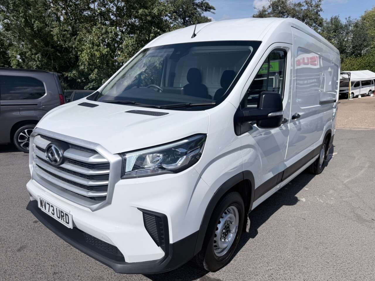 A 2023 MAXUS DELIVER 9 White 2.0 D20 L3 H2 Van, 33,515 miles, Euro 6, 6-Speed manual, A/C, Cruise, A 2023 MAXUS DELIVER 9 White 2.0 D20 L3 H2 Van, 33,515 miles, Euro 6, 6-Speed manual, A/C, Cruise,