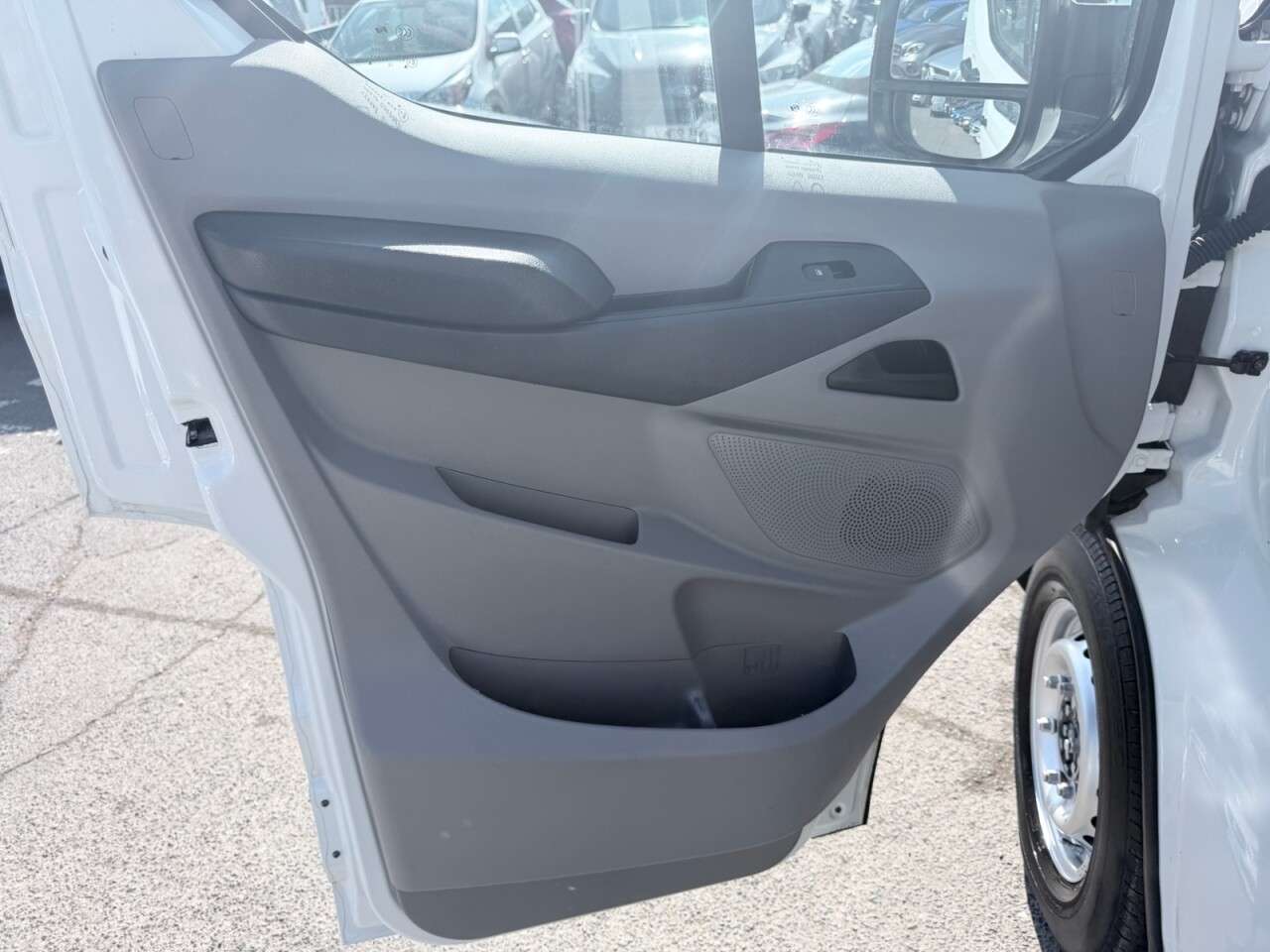 2023 MAXUS DELIVER 9 2023 MAXUS DELIVER 9