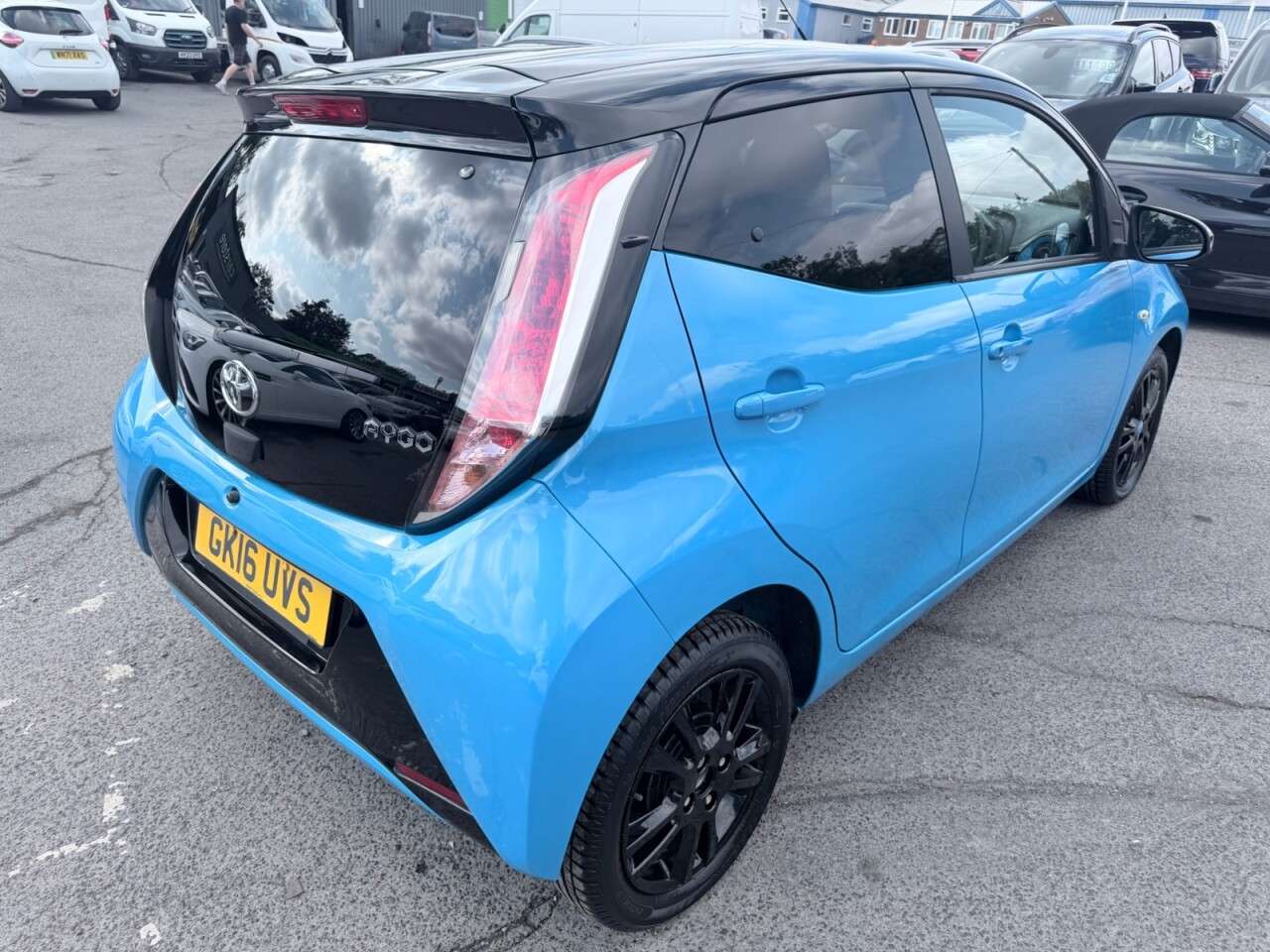 2016 TOYOTA AYGO 2016 TOYOTA AYGO