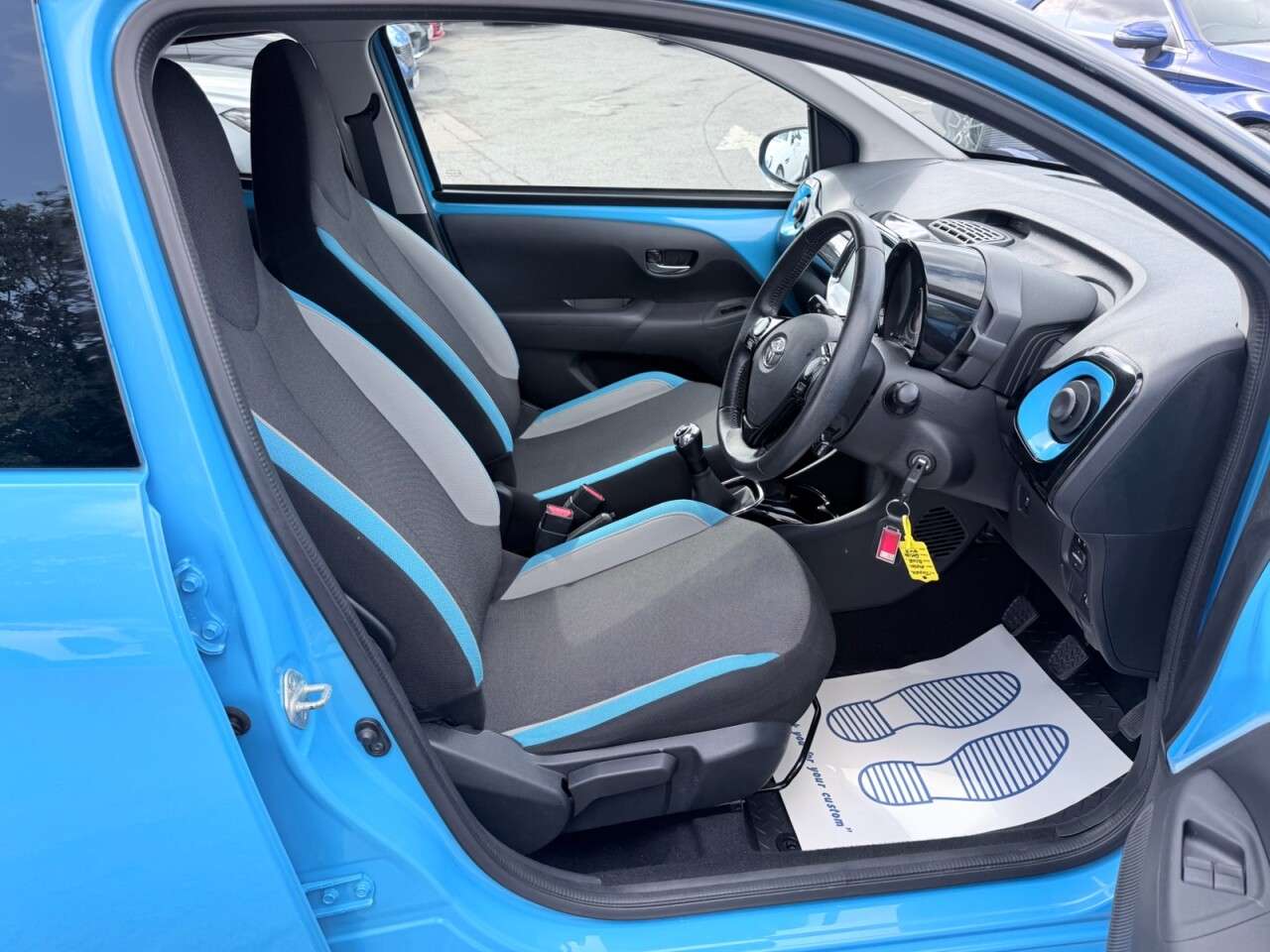2016 TOYOTA AYGO 2016 TOYOTA AYGO