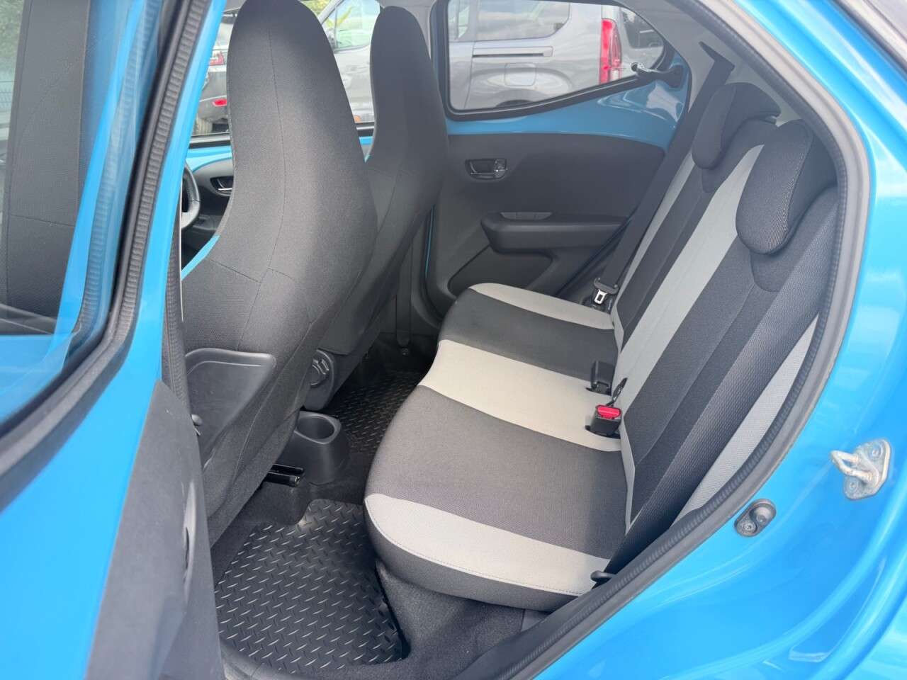 2016 TOYOTA AYGO 2016 TOYOTA AYGO
