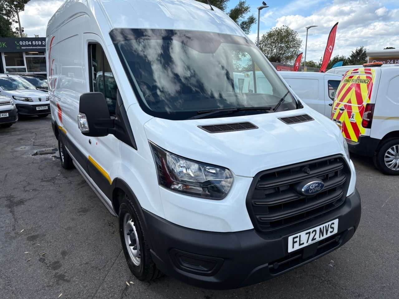 A 2022 FORD TRANSIT White 2.0 350 EcoBlue Leader L3 H3 Van, 50,600 miles, Euro 6, 6-Speed manua A 2022 FORD TRANSIT White 2.0 350 EcoBlue Leader L3 H3 Van, 50,600 miles, Euro 6, 6-Speed manua