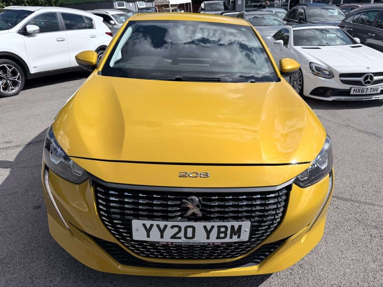 A 2020 PEUGEOT 208 Yellow 1.2 PureTech Allure Premium, 64,000 miles, Euro 6, Automatic, Sat na A 2020 PEUGEOT 208 Yellow 1.2 PureTech Allure Premium, 64,000 miles, Euro 6, Automatic, Sat na